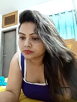 blue-berry07 online show from 04-05-26, 03:51