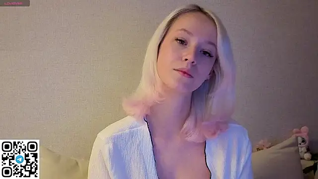 Anadeyaaa online show from 09-12-25, 01:50