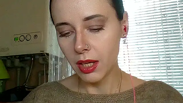 LuminousLady online show from 10-30-25, 10:13