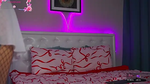 LeaCox  online show from 11-12-25, 08:07