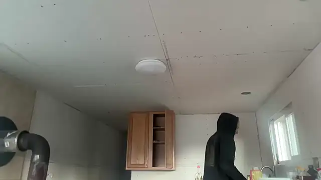 Snapshot of redone8in chatting on 02-17-25, 05:01 redone8in online show from 02-17-25, 05:01