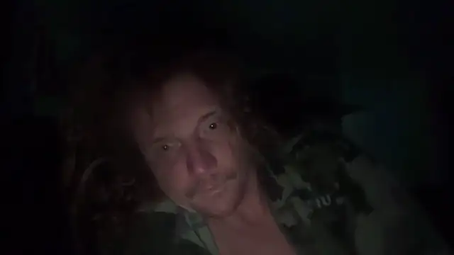 Snapshot of redone8in chatting on 11-17-25, 11:20 redone8in online show from 11-17-25, 11:20