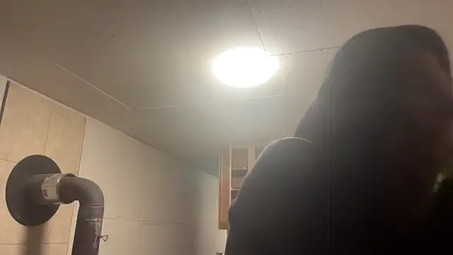 Snapshot of redone8in chatting on 02-07-25, 12:17 redone8in online show from 02-07-25, 12:17