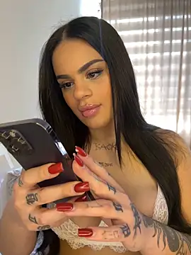 Snapshot of mrsbellanova chatting on 10-08-25, 12:39 mrsbellanova online show from 10-08-25, 12:39