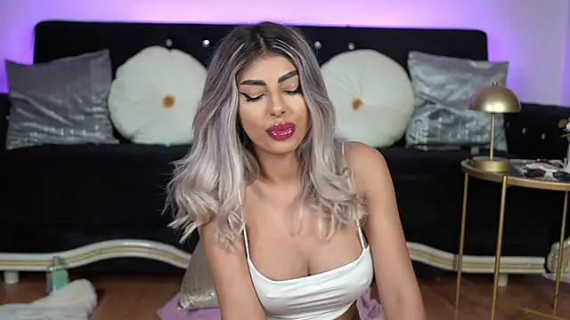 emma goodess  online show from 03-09-25, 10:41