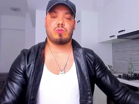 ZackMasterss online show from 05-08-26, 09:51