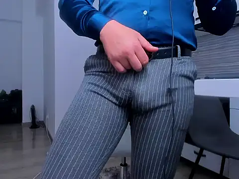 ZackMasterss online show from 04-09-26, 07:20