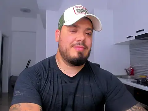 ZackMasterss online show from 06-18-26, 10:04