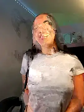 SallyWhitee online show from 03-07-26, 05:58