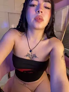 Snapshot of Valu_euphoria chatting on 03-17-25, 10:08 Valu euphoria online show from 03-17-25, 10:08