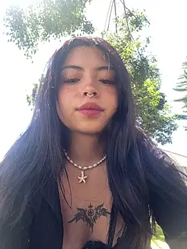 Snapshot of Valu_euphoria chatting on 04-26-26, 03:20 Valu euphoria online show from 04-26-26, 03:20