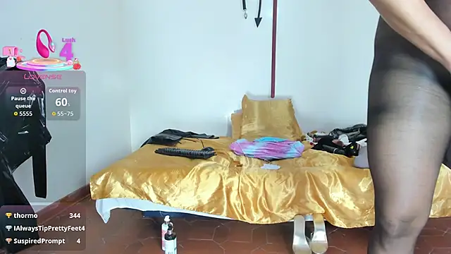 Snapshot of aurora_cullen_ chatting on 02-01-26, 01:31 aurora cullen online show from 02-01-26, 01:31