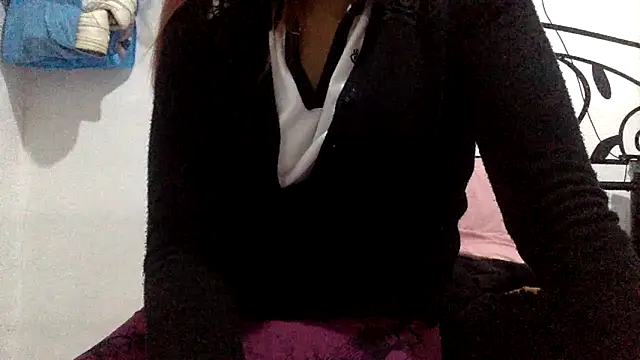 sharonlopez9611 online show from 03-08-26, 03:43