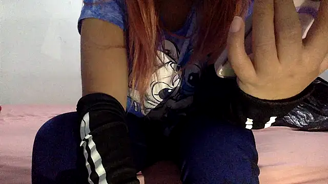 sharonlopez9611 online show from 11-16-25, 04:17