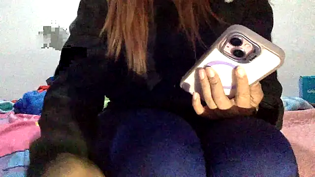 sharonlopez9611 online show from 12-22-25, 03:28