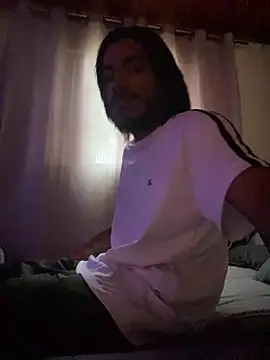 Snapshot of Mineirinho043 chatting on 03-10-26, 08:46 Mineirinho043 online show from 03-10-26, 08:46