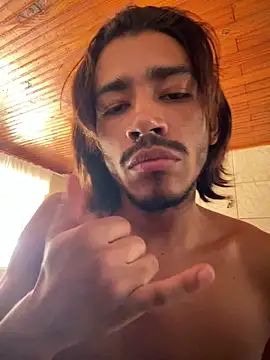 Snapshot of Mineirinho043 chatting on 03-24-26, 12:38 Mineirinho043 online show from 03-24-26, 12:38