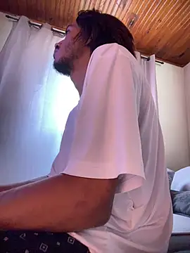 Snapshot of Mineirinho043 chatting on 04-08-26, 02:18 Mineirinho043 online show from 04-08-26, 02:18