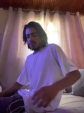 Snapshot of Mineirinho043 chatting on 03-30-26, 10:50 Mineirinho043 online show from 03-30-26, 10:50