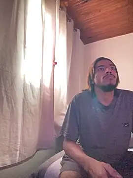 Mineirinho043 online show from 02-24-26, 07:48