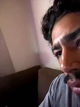 Mineirinho043 online show from 11-20-25, 10:16