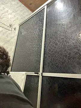 Mineirinho043 online show from 11-19-25, 01:27