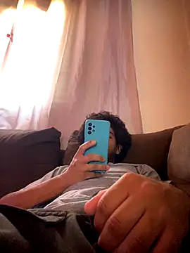 Mineirinho043 online show from 11-12-25, 01:26