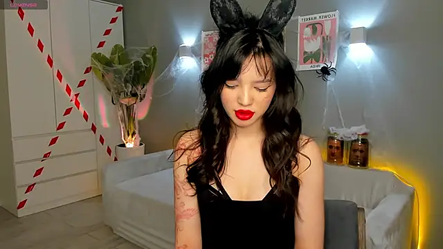 RikoAsada online show from 10-30-25, 06:55