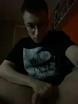 Snapshot of ItsMeLumisch chatting on 03-01-25, 12:17 ItsMeLumisch online show from 03-01-25, 12:17