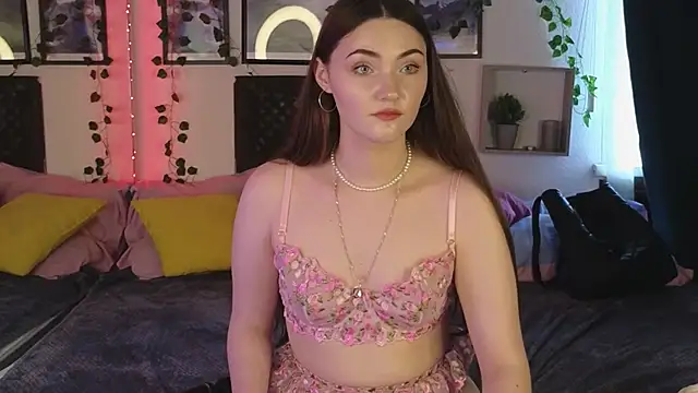 Kira Jin online show from 03-21-25, 09:45