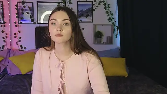 Kira Jin online show from 03-18-25, 11:33