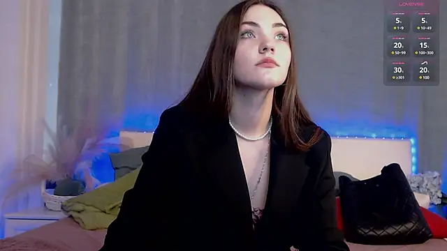 Kira Jin online show from 03-20-25, 06:52