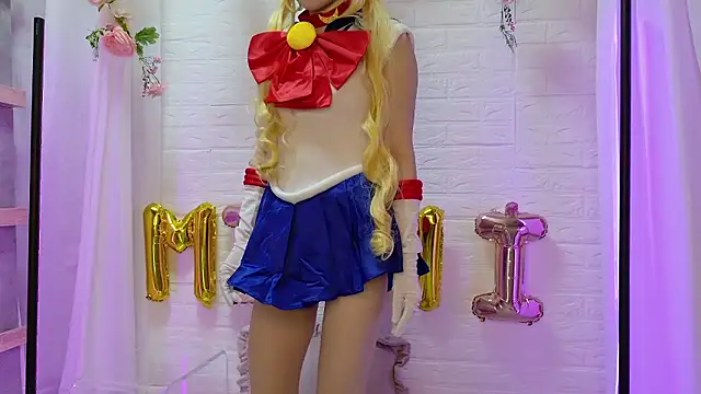 Snapshot of mimitan4545 chatting on 04-30-26, 12:12 mimitan4545 online show from 04-30-26, 12:12