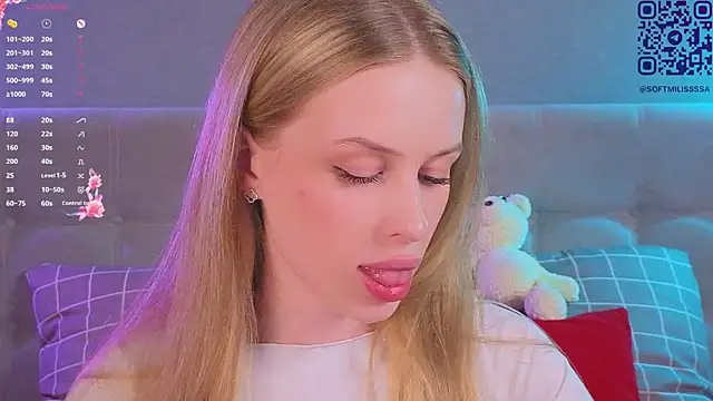 Snapshot of soft_babe chatting on 04-22-26, 09:32 soft babe online show from 04-22-26, 09:32