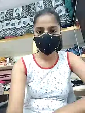 Snapshot of fuungirl38 chatting on 07-14-26, 04:35 fuungirl38 online show from 07-14-26, 04:35
