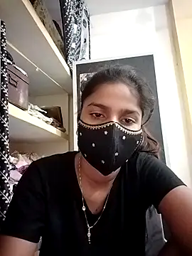 fuungirl38 online show from 09-26-25, 11:00