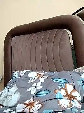 fuungirl38 online show from 10-28-25, 04:50