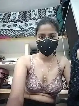 Snapshot of fuungirl38 chatting on 07-18-26, 06:11 fuungirl38 online show from 07-18-26, 06:11