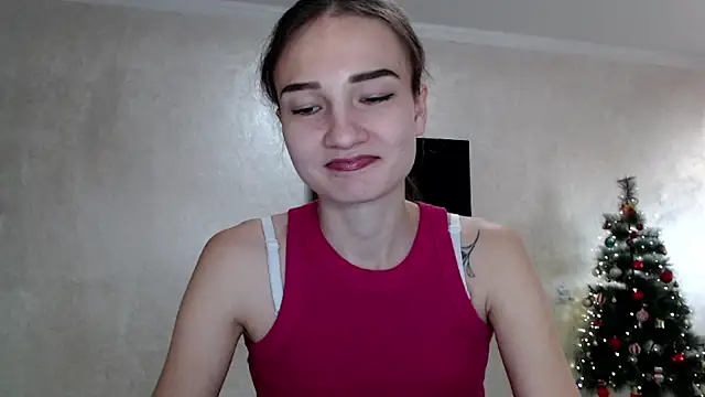 RoyalDessertt online show from 12-18-25, 09:25