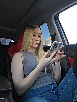 Snapshot of Pussy_Drive03 chatting on 02-16-26, 03:27 Pussy Drive03 online show from 02-16-26, 03:27