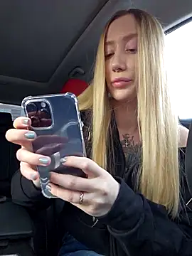 Snapshot of Pussy_Drive03 chatting on 02-09-26, 04:54 Pussy Drive03 online show from 02-09-26, 04:54