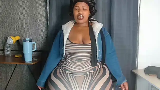 Cuddle Bear online show from 07-01-26, 07:14