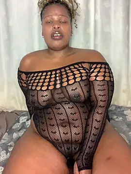 Cuddle Bear online show from 03-26-26, 08:40