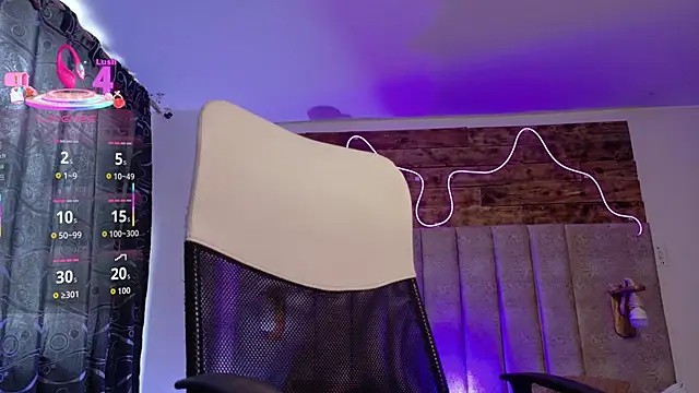 Alektra bryce online show from 11-04-25, 07:39