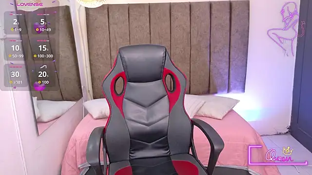 Snapshot of Alektra_bryce chatting on 02-20-26, 08:11 Alektra bryce online show from 02-20-26, 08:11