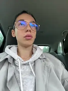 Celine Roxelle online show from 10-02-25, 09:12