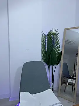 Celine Roxelle online show from 10-13-25, 03:24