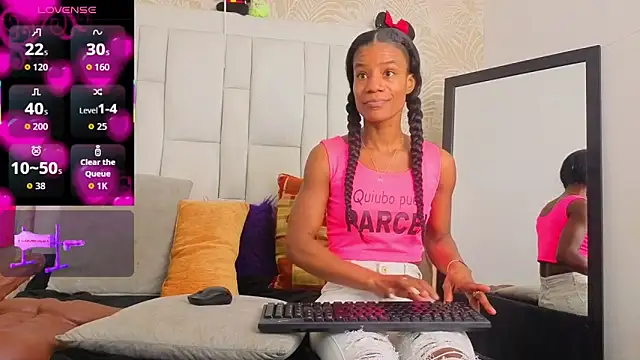 Snapshot of dafnnelewis chatting on 05-04-26, 11:13 dafnnelewis online show from 05-04-26, 11:13