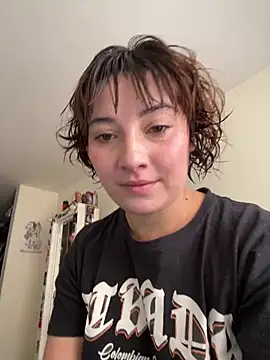 Maggie Geller online show from 05-18-26, 06:45