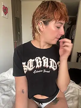 Maggie Geller online show from 11-05-25, 04:32